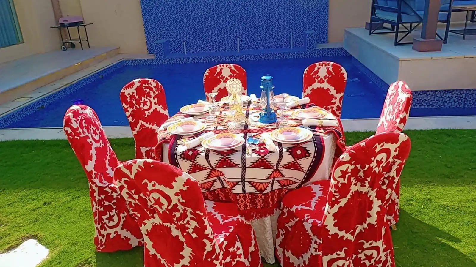 قهوجي الرياض يقدم القهوة العربية الأصيلة وخدمات الضيافة الفاخرة